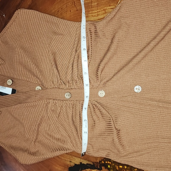 Dress  new never use size small - Picture 4 of 6